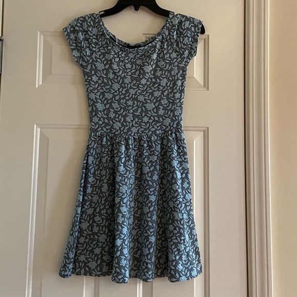 Topshop Dresses & Skirts - Topshop Size 2 Dress EUC